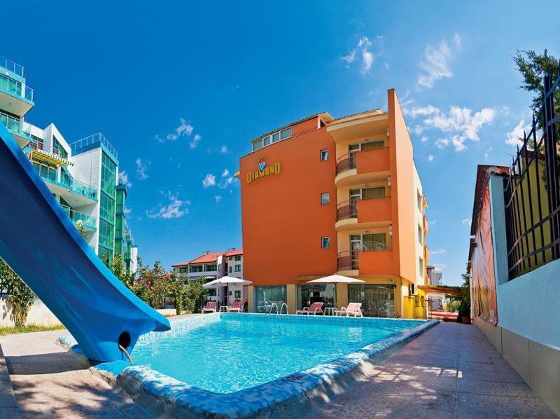 פרימורסקו Diamond Hotel מראה חיצוני תמונה